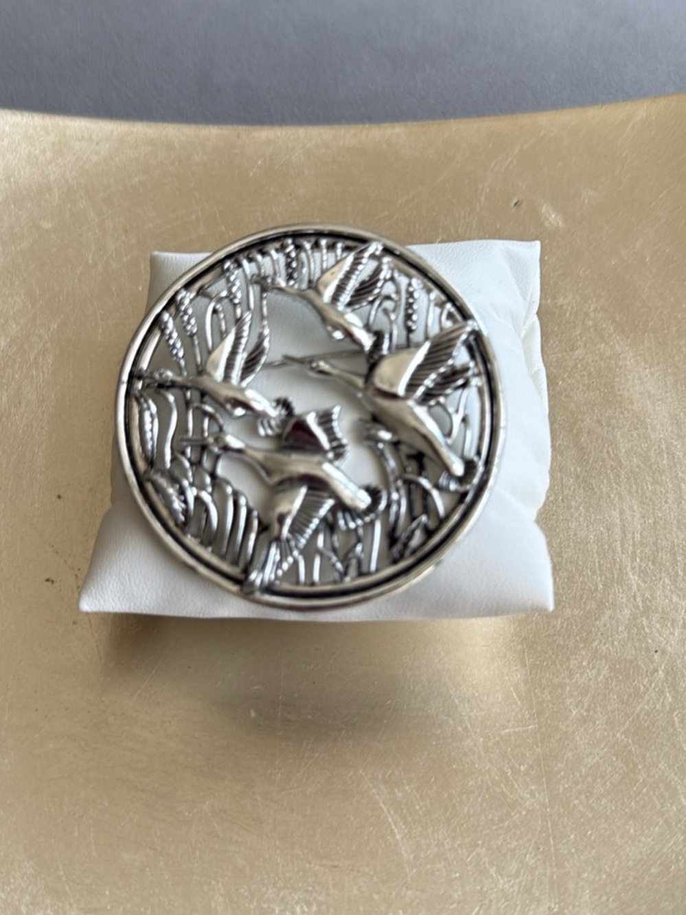 Sarah Coventry Silver-tone Flying Duck Trio Round Brooch